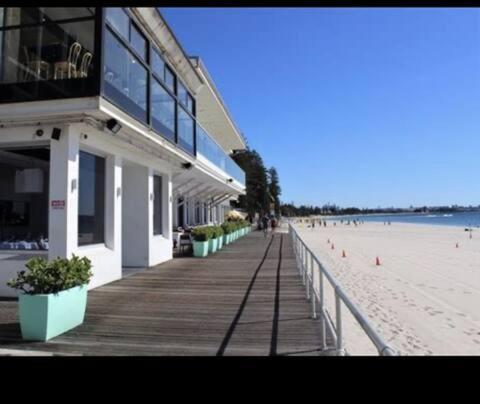 Hotel Style Monterey Guest Studio Near Hospitals, Beach And Airport Sydney Exterior foto